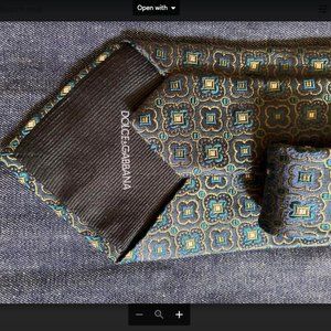 Dolce & Gabanna gray green 100% silk tie made in Italy